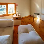 Lofts - Cozy 2-level Loft With Fireplace & Mountain Views Apartmán *