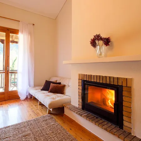 Lofts - Cozy 2-level Loft With Fireplace & Mountain Views Vytina