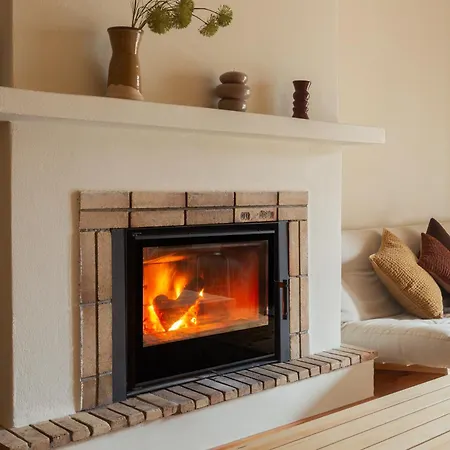 Lofts - Cozy 2-level Loft With Fireplace & Mountain Views