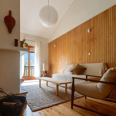 Apartamento Lofts - Cozy 2-level Loft With Fireplace & Mountain Views