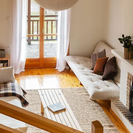 Lofts - Cozy 2-level Loft With Fireplace & Mountain Views * Vytina