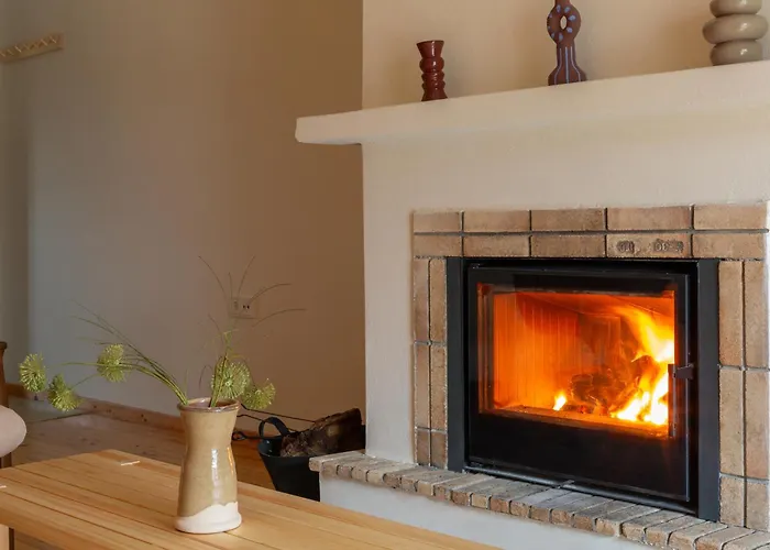 Lofts - Cozy 2-level Loft With Fireplace & Mountain Views * Витина