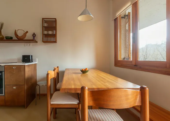 Lofts - Cozy 2-level Loft With Fireplace & Mountain Views